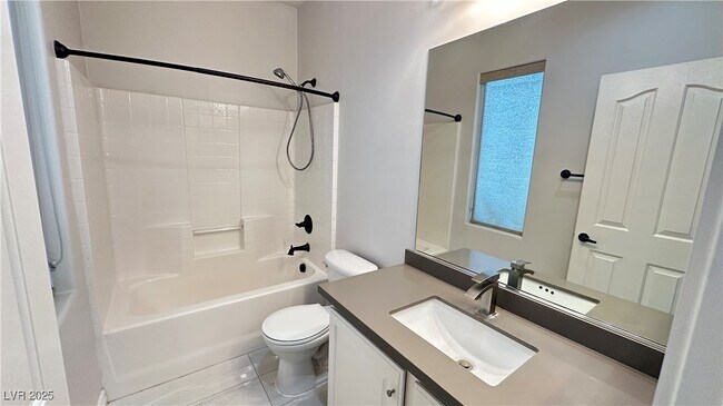 Building Photo - 5273 Candlespice Way