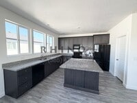 Building Photo - 4673 W Miramonte Wy