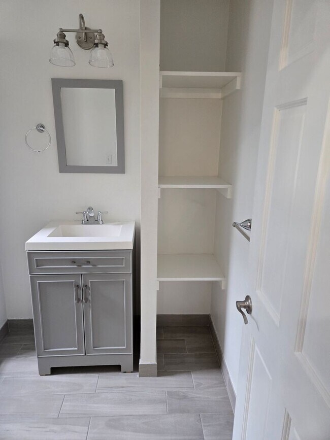 Building Photo - Allston 2 Bed – Heat & Hot Water Included – On Green Line – 9/1