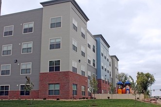Building Photo - Minnesota Apartments