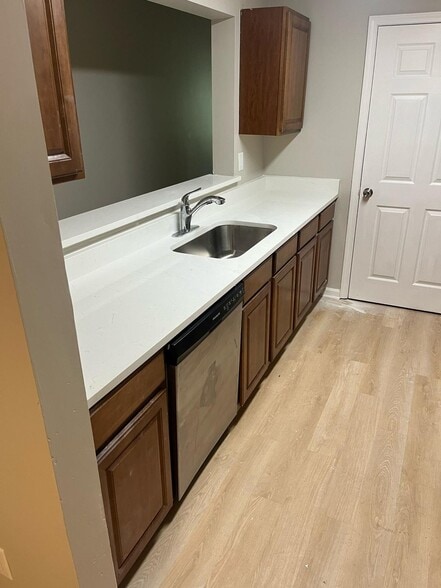 Primary Photo - 9304 Waldrop Pl