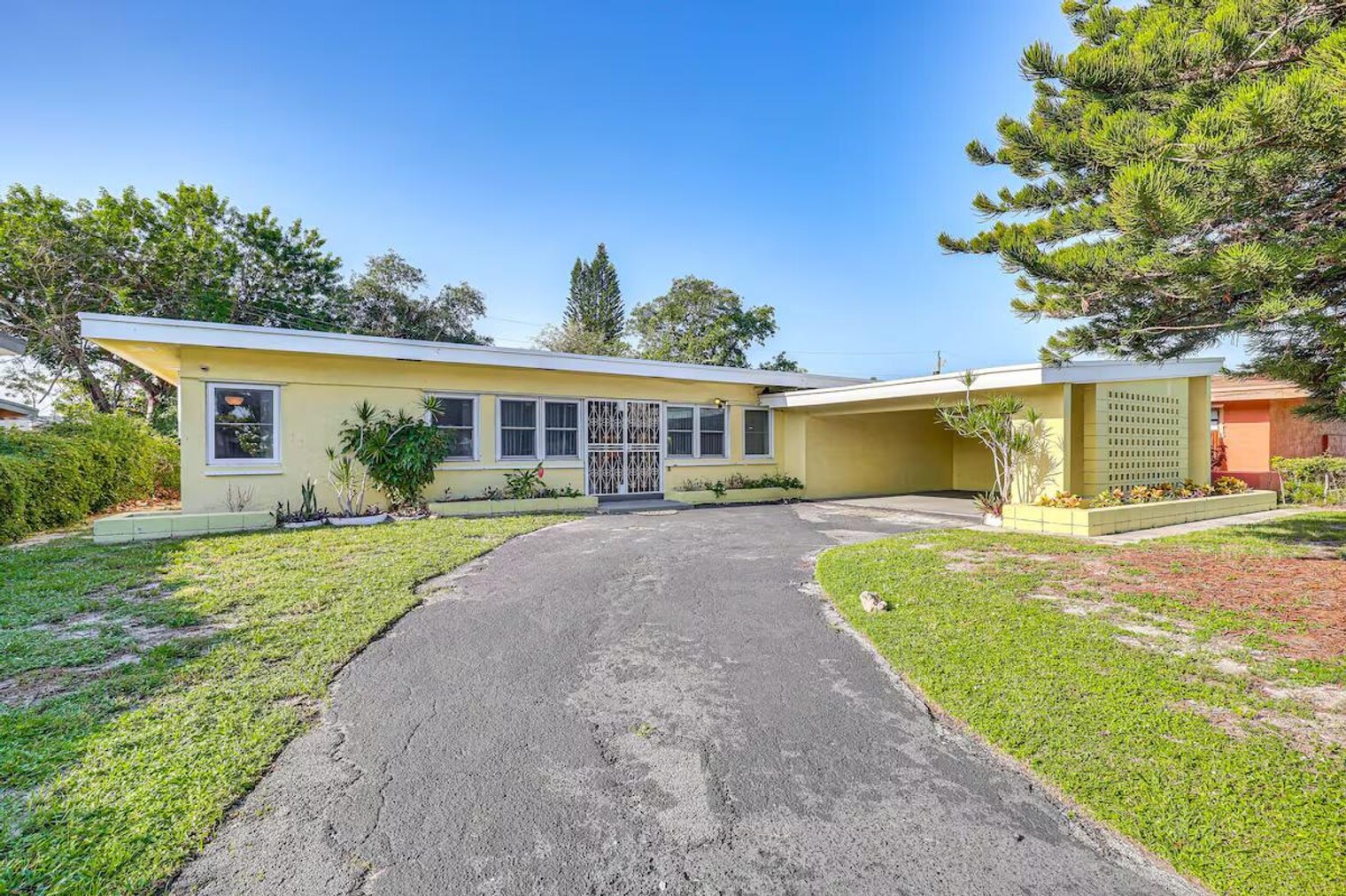 Building Photo - 3960 NW 189th Terrace