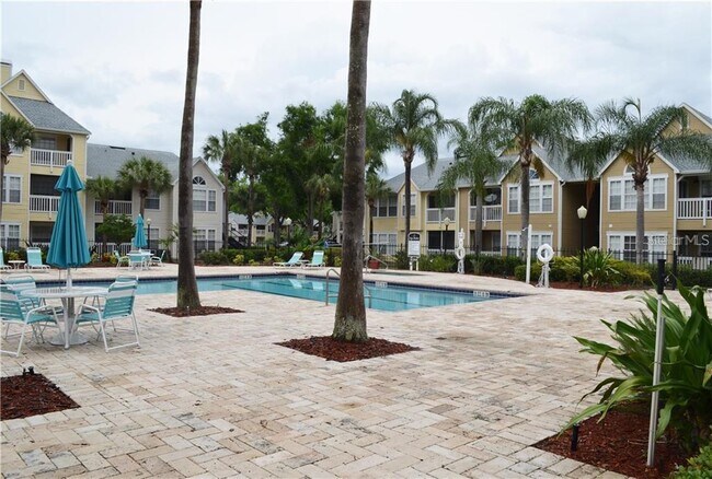 Building Photo - 1025 S Hiawassee Rd