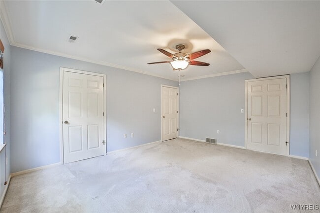 Building Photo - 2775 N Forest Rd