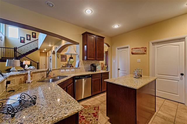 Building Photo - 1640 Bradford Grove Trail