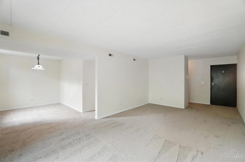 Building Photo - 456 Grand Ave