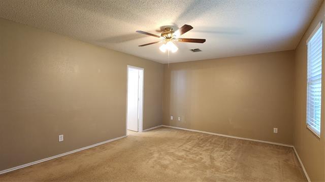 Building Photo - 2604 Bandera Pl