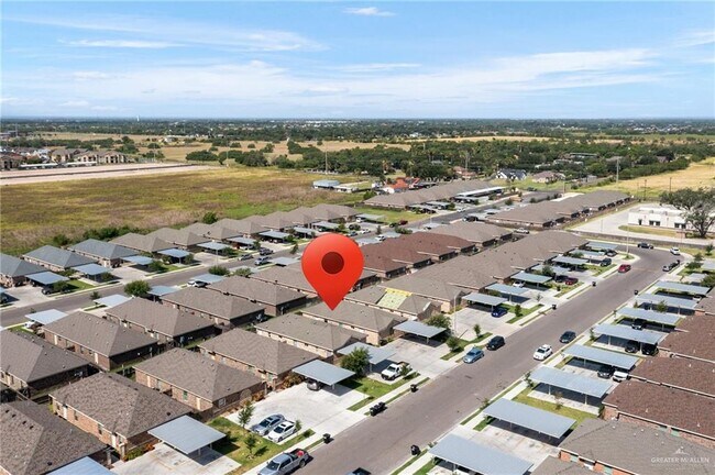 Building Photo - 9 E Eisenhower Ave