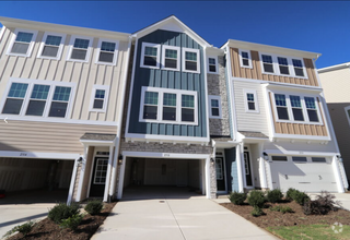 Building Photo - Room in Townhome on Stevens Pass Sta