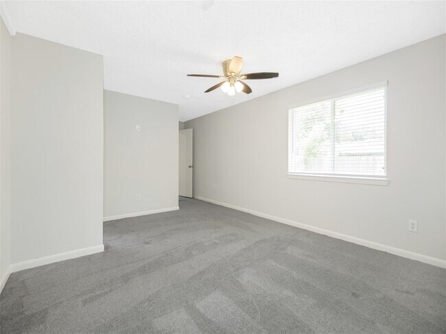 Building Photo - 5830 Ettrick Dr