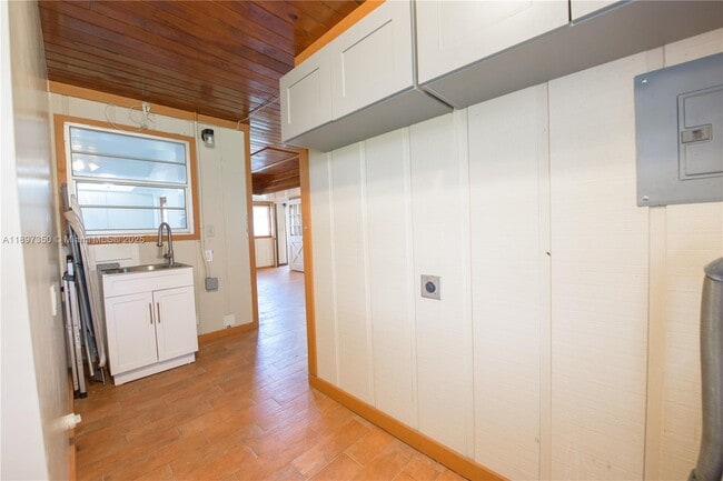 Building Photo - 19365 SW 256th St