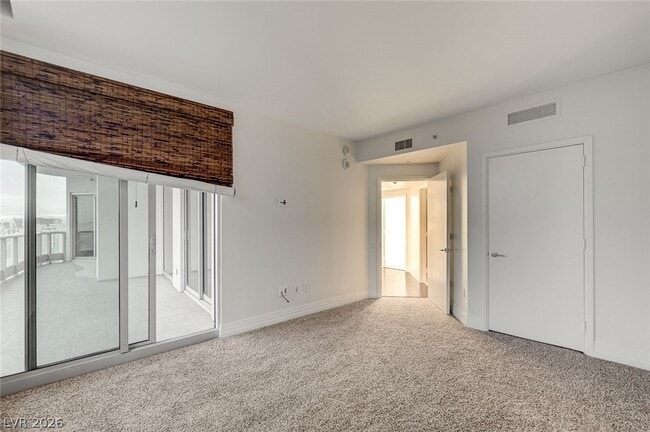 Building Photo - 322 Karen Ave