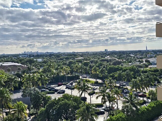 Building Photo - 2000 S Ocean Blvd