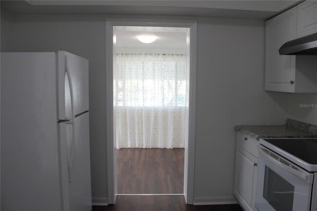 Building Photo - 515 Druid St