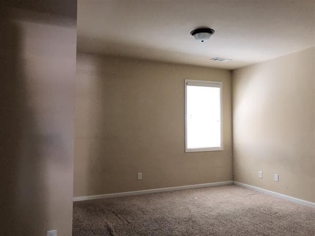 Building Photo - 1800 Oak Brook Ln NW