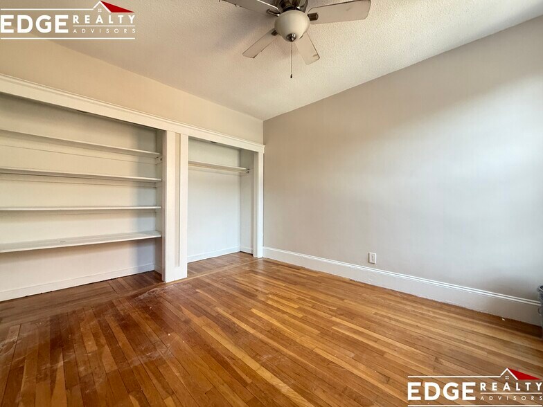 Building Photo - 110 Lanark Rd