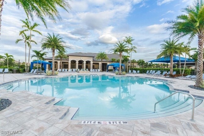 Building Photo - 11623 Meadowrun Cir