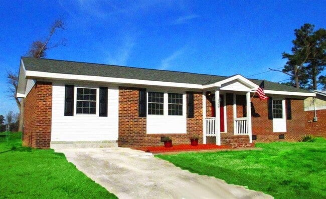 Building Photo - 109 Sheffield Rd