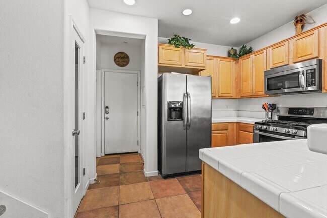 Building Photo - 507 Dante Cir