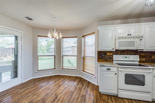 Building Photo - 2412 Heads And Tails Ln