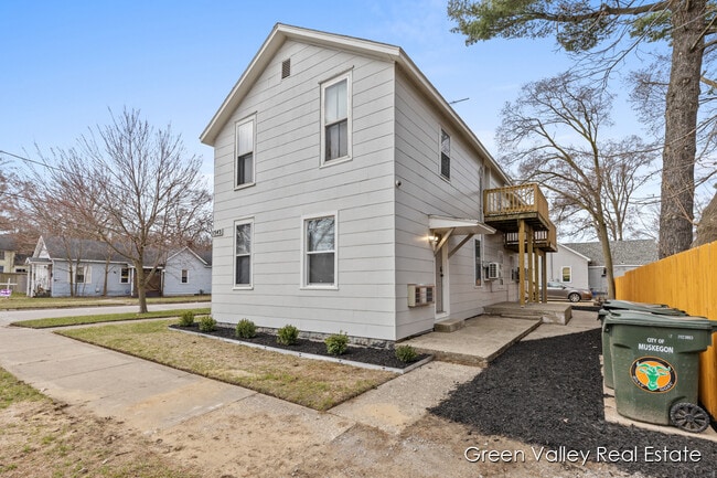 Building Photo - 1543 Beidler St