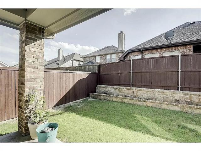 Building Photo - 212 Chester Dr