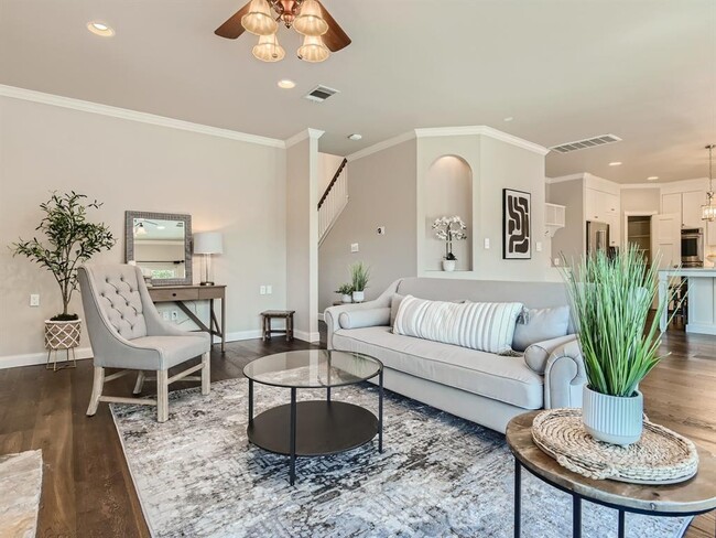 Building Photo - 8915 Spicebrush Dr