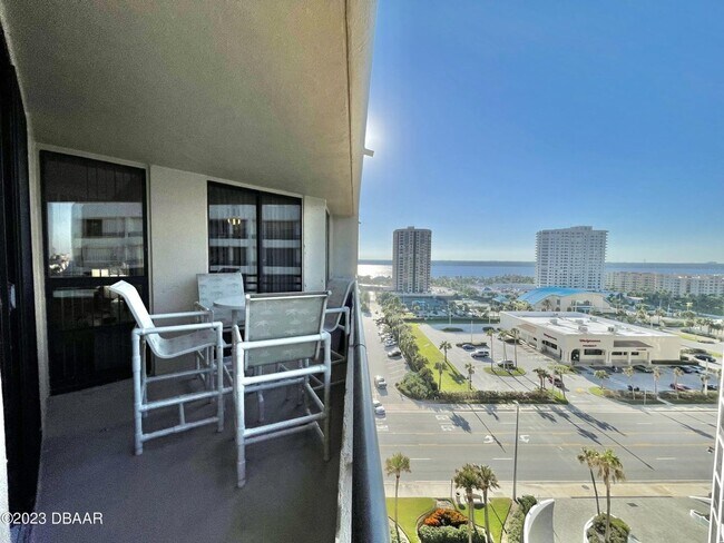 Building Photo - Furnished Oceanview 2 Bed, 2 Bath Condo – Available Now!