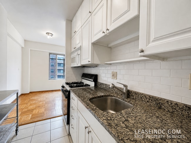 Building Photo - 1711 Massachusetts Ave NW