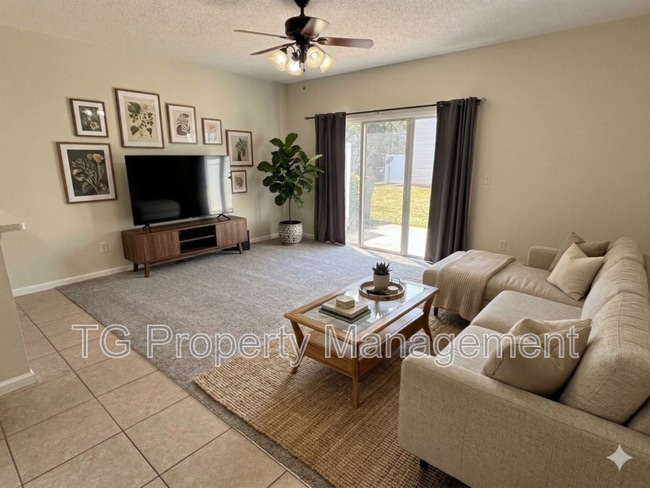 Building Photo - 8605 Tower Falls Dr