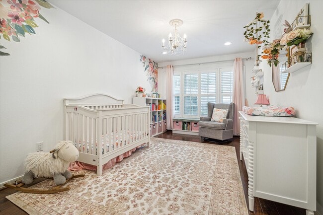 Building Photo - 6249 Olympia Dr