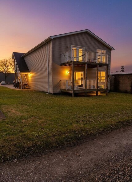 Building Photo - 429 Mansfield Ave