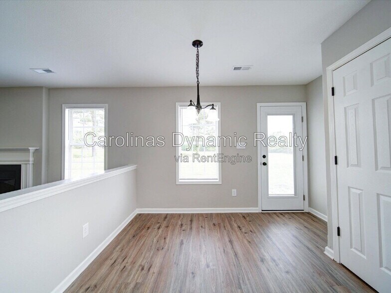Building Photo - 3702 Cardinal Bluff Ln