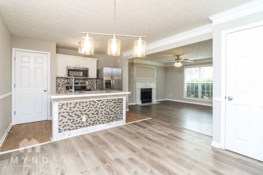 Building Photo - 3828 Leyland Dr