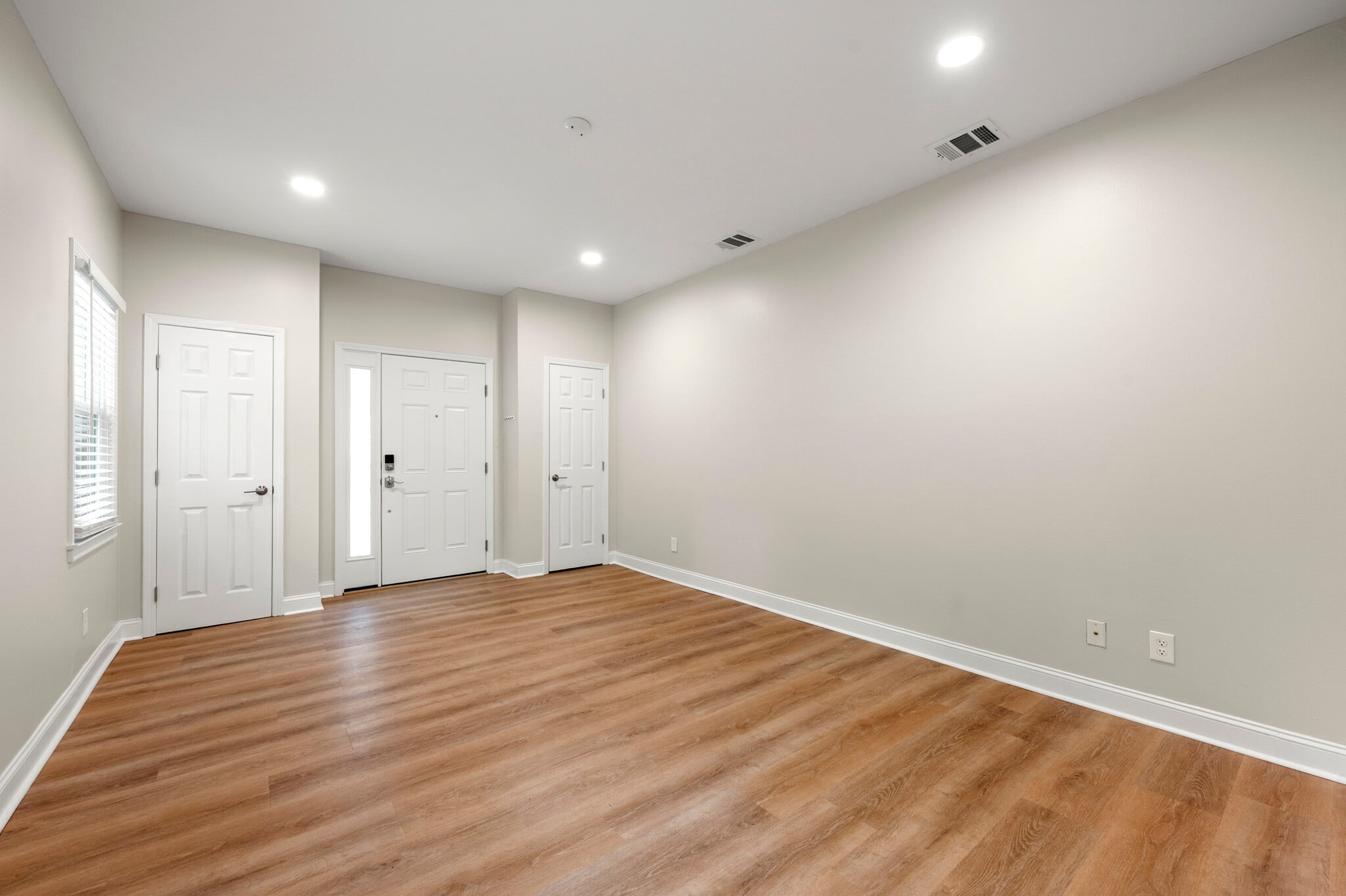 Building Photo - 3721 Ashford Dunwoody Rd NE