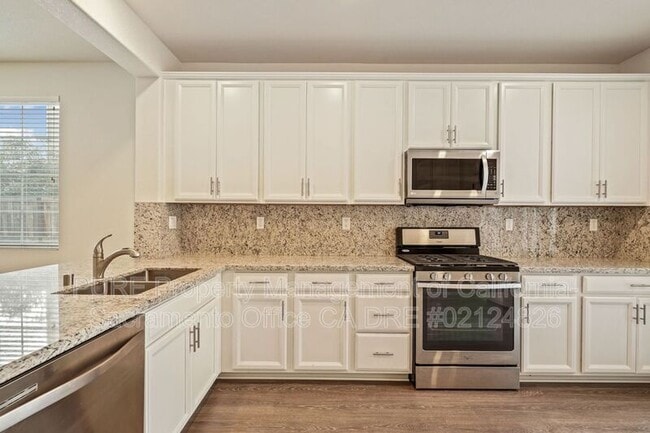 Building Photo - 10985 Merrick Way