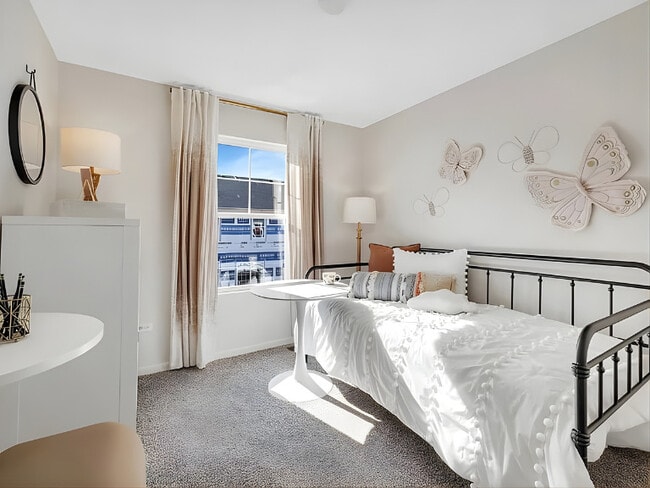 Building Photo - 367 Bridgeview Ct