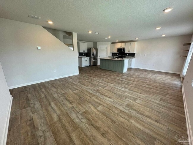 Building Photo - 7529 Steeplechase Blvd