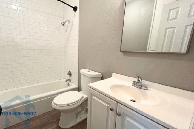 Bathroom - Westlawn Apartments
