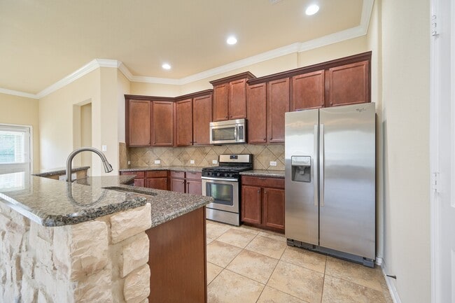 Building Photo - 207 Lockridge Hill Ln