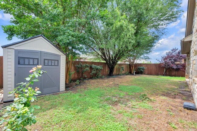 Building Photo - 16421 Pallazo Dr