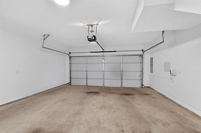 Building Photo - 4920 Lexington Ct