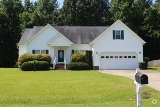 Building Photo - Dogwood Estates
