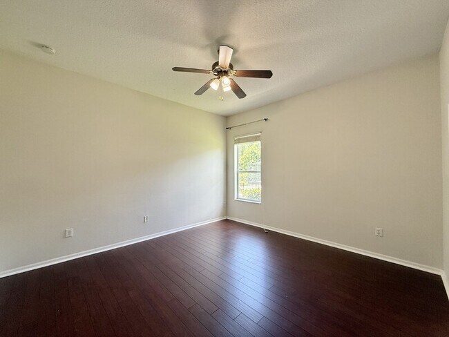 Building Photo - 15224 Kestrelrise Dr