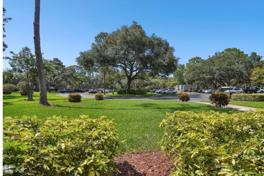 Building Photo - 36750 US Highway 19 N