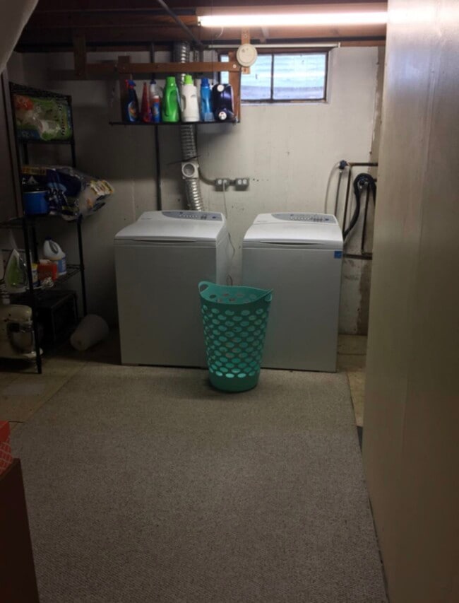 Building Photo - 1601 29th St