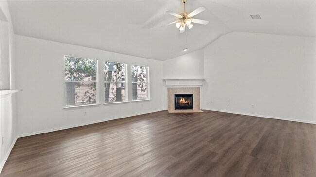 Building Photo - 111 N Misty Dawn Dr