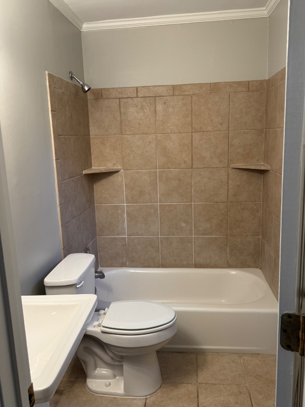 Building Photo - 261 White Bridge Pike