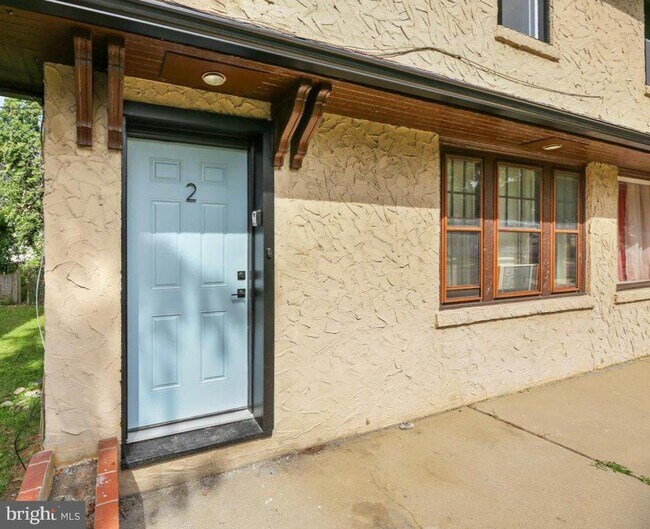 Building Photo - 430 Cinnaminson Ave