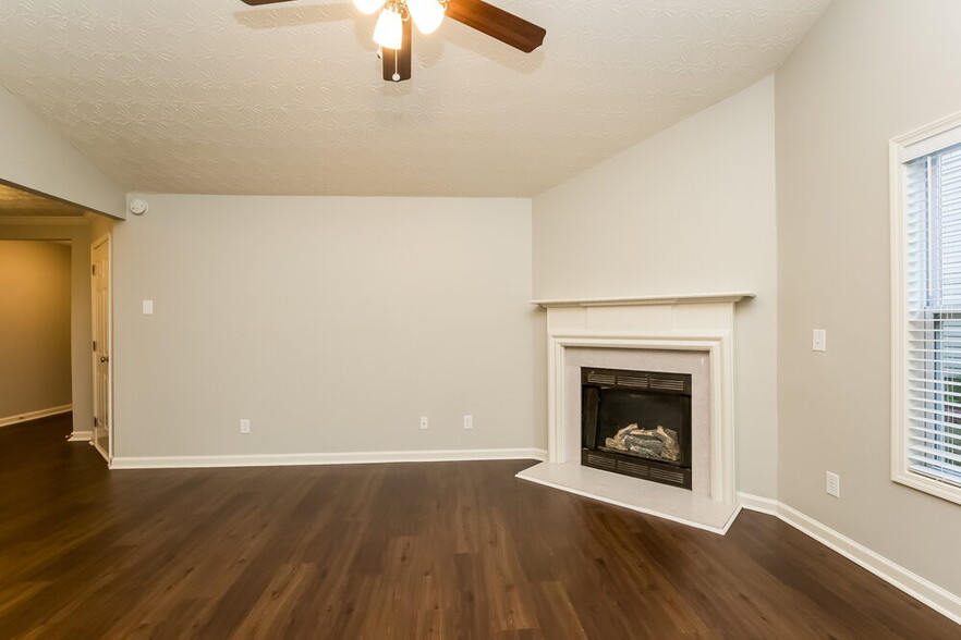 Building Photo - 1582 Thornwick Trace